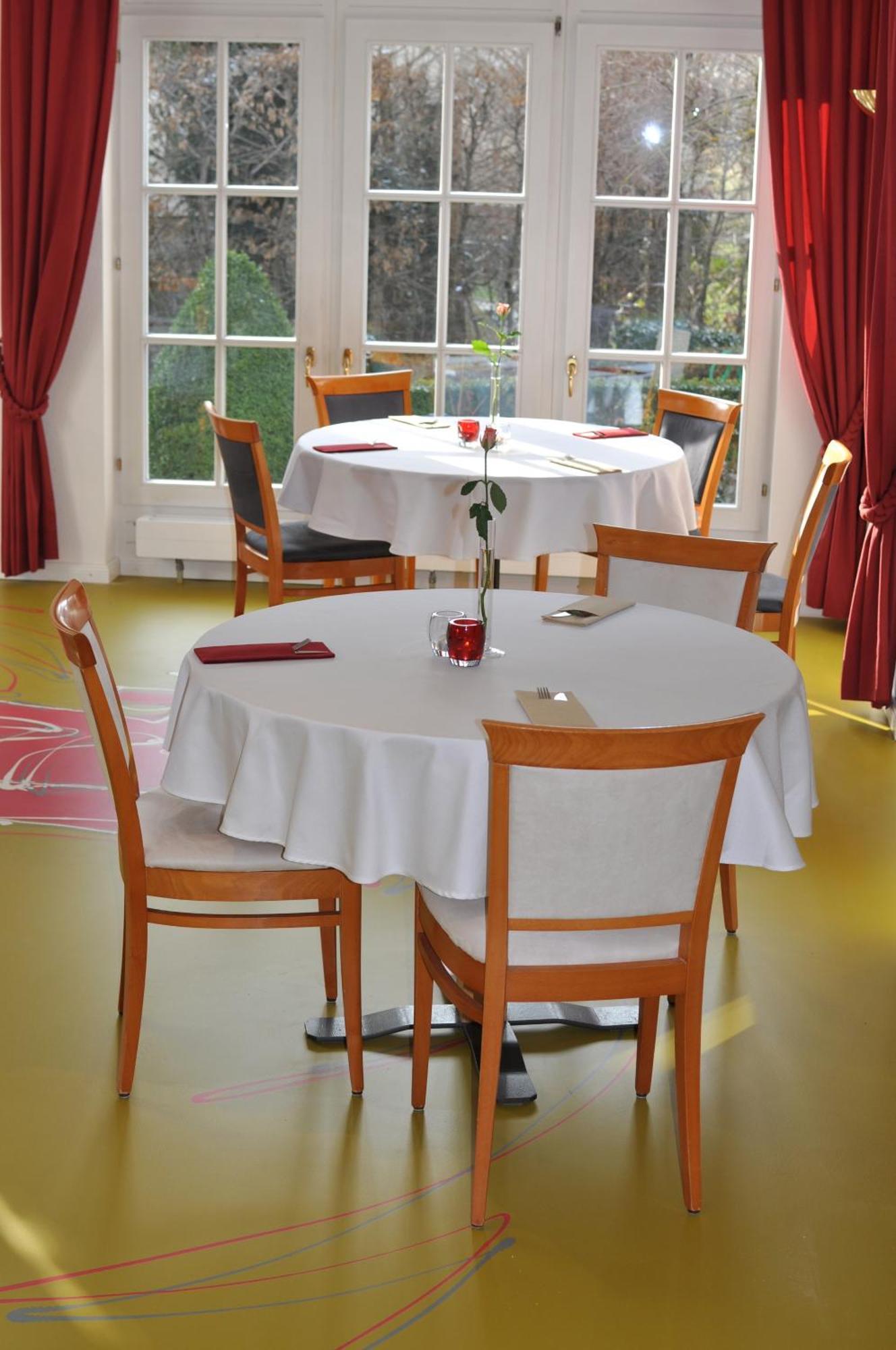Hotel Krone Ueberlingen Am Ried ซิงเงน ภายนอก รูปภาพ
