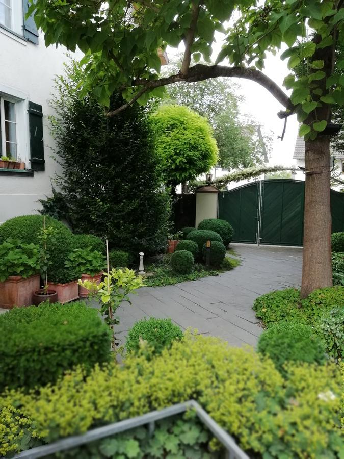 Hotel Krone Ueberlingen Am Ried ซิงเงน ภายนอก รูปภาพ